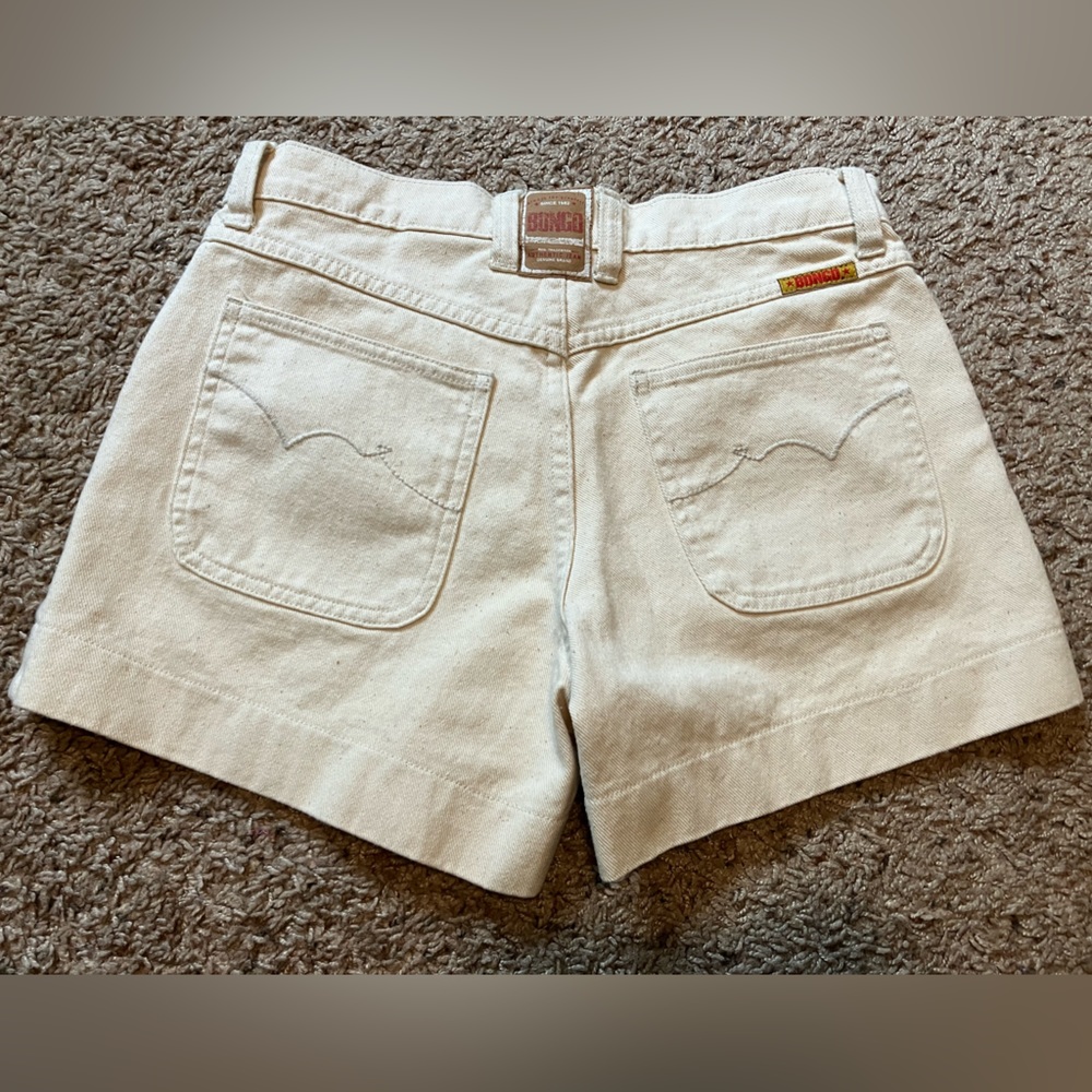 Cream BONGO Shorts
